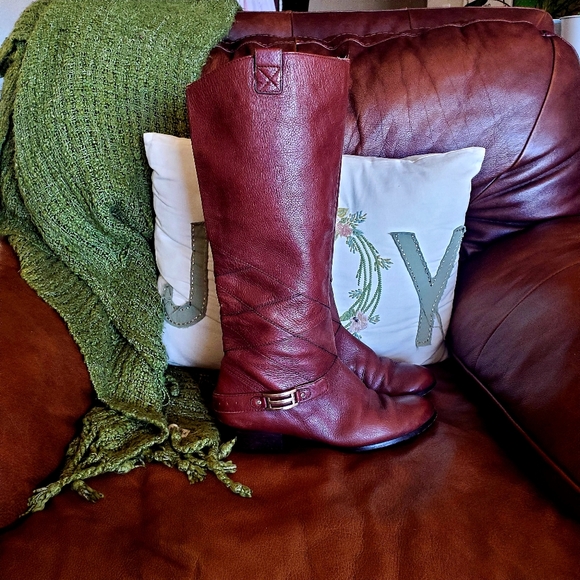 Hayden Harnett Madeline Supple Leather Knee High Boots - Picture 2 of 11